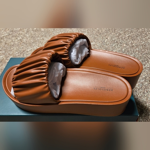 NIB Aerosoles platform sandals DADA - Picture 6 of 7